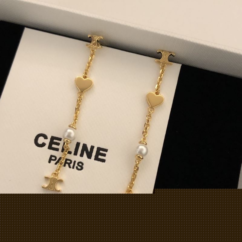 Ce**e bracelets